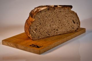 Recette pain de seigle maison : saveur rustique et mie dense